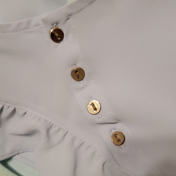 blouse - Picture 4 of 4